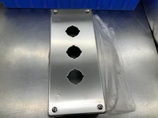 Hoffman E4PBXSS/SPL Stainless Steel 3-Push Button Enclosure 10 x 4 x 3.5