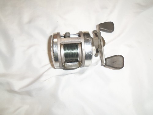 Vintage Quantum Iron IR120C Bait-Casting Fishing Reel - Antireverse - Japan -#11