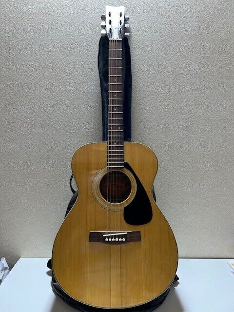 中古 YAMAHA/ヤマハ FG-152 アコースティックギター ビンテージ 中古 YAMAHA/ヤマハ FG-152 アコースティックギター ビンテージ