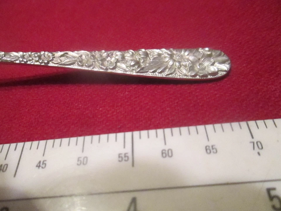 Sterling Silver S. Kirk Son Repousse Bullion or Soup Spoon With "P" Monogram - Image 4 of 4