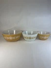 Vintage Pyrex Butterfly Gold Nesting Mixing Bowls # 401 402 403 Set of 3