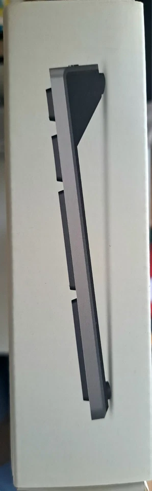 DELL KM7321W Premiere Multidevice Wireless Keyboard And Mouse. Brand New Sealed. - Image 4 of 4