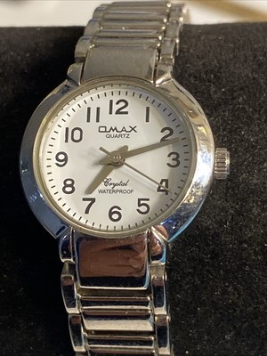 Authentic OMAX Quartz Women's Wristwatch Japan NEW BATTERY RUNS!