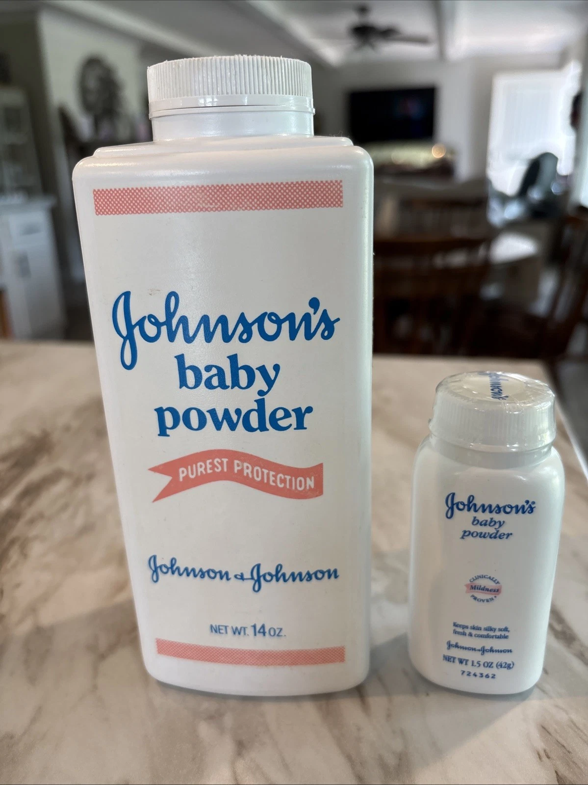 VTG Johnsons Baby Powder Bottles Talc (2) Large 14Oz - 5.82 Left & 1.5 Oz Full
Opens in a new window