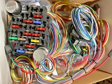 American Autowire 510008 - Power Plus 20 Circuit Universal Wiring Harness Hotrod