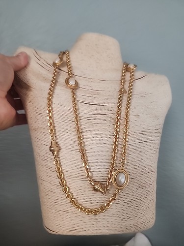 Vintage Statement Gold-Tone Carolee Large Pearl Collar Necklace 50" - Picture 2 of 10