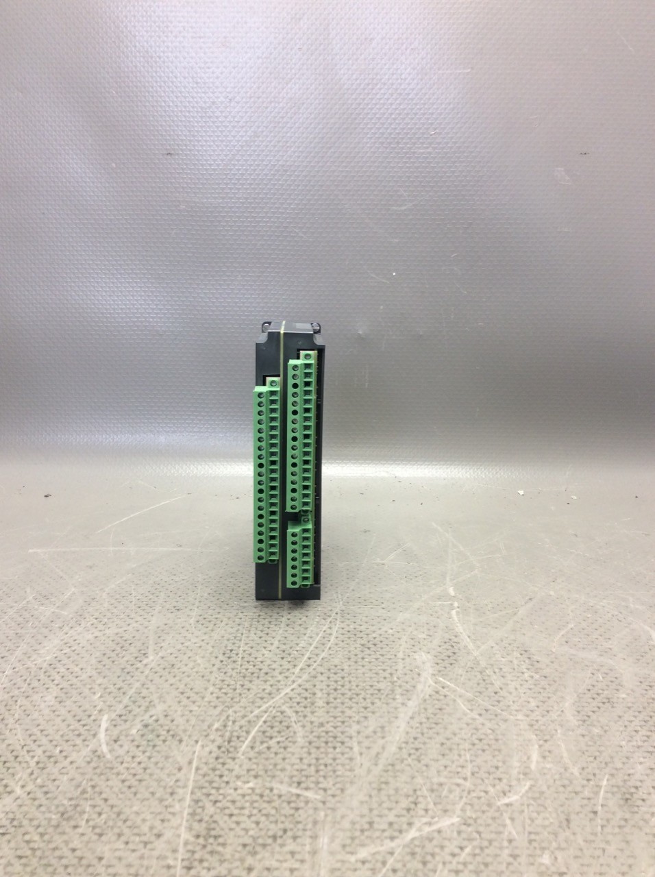 59715 SCHNEIDER ELECTRIC SEPAM SEPAM SERIE 80 SEPAM SERIE 8014 ENTREE + 6 SORTIE