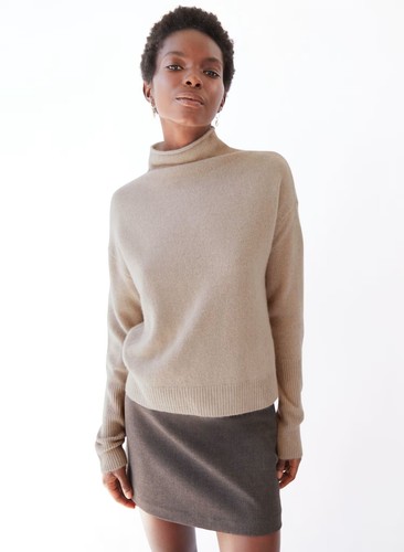 NEW Wilfred Aritzia Caprie Gray 100% Cashmere Sweater Size S Knit Pullover