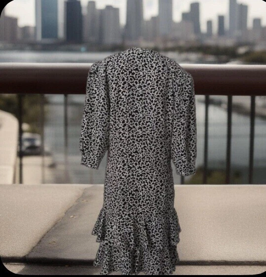 B.G.B. Vestido para mujer LTD talla 6 doble botonadura frontal con botones 2 volantes dobladillo Foto 2 de 4