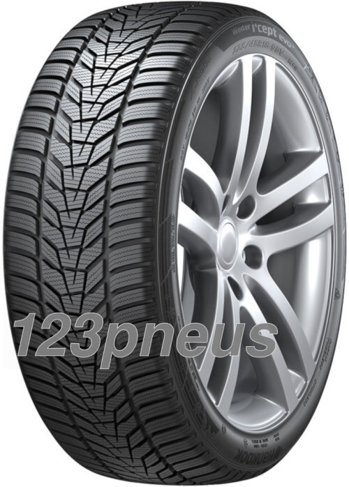 Pneu Hankook Winter icept evo3 W330 évacue la neige avec sa gomme en silice