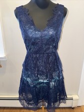 BCBGMaxazria Blue Tiered Lace Overlay Dress - 0