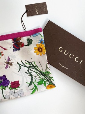 Gucci Iconic Silk Scarf with Gift Box Flora Multicolor Pink Border Wrap
