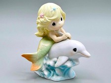 Precious Moments Mermaid and Dolphin Figurine Sparkle Tiara
