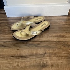 Fly Flot Gold Leather Toe Post Sandals. Diamanté Trim. Size 6/39 G. Comfy 