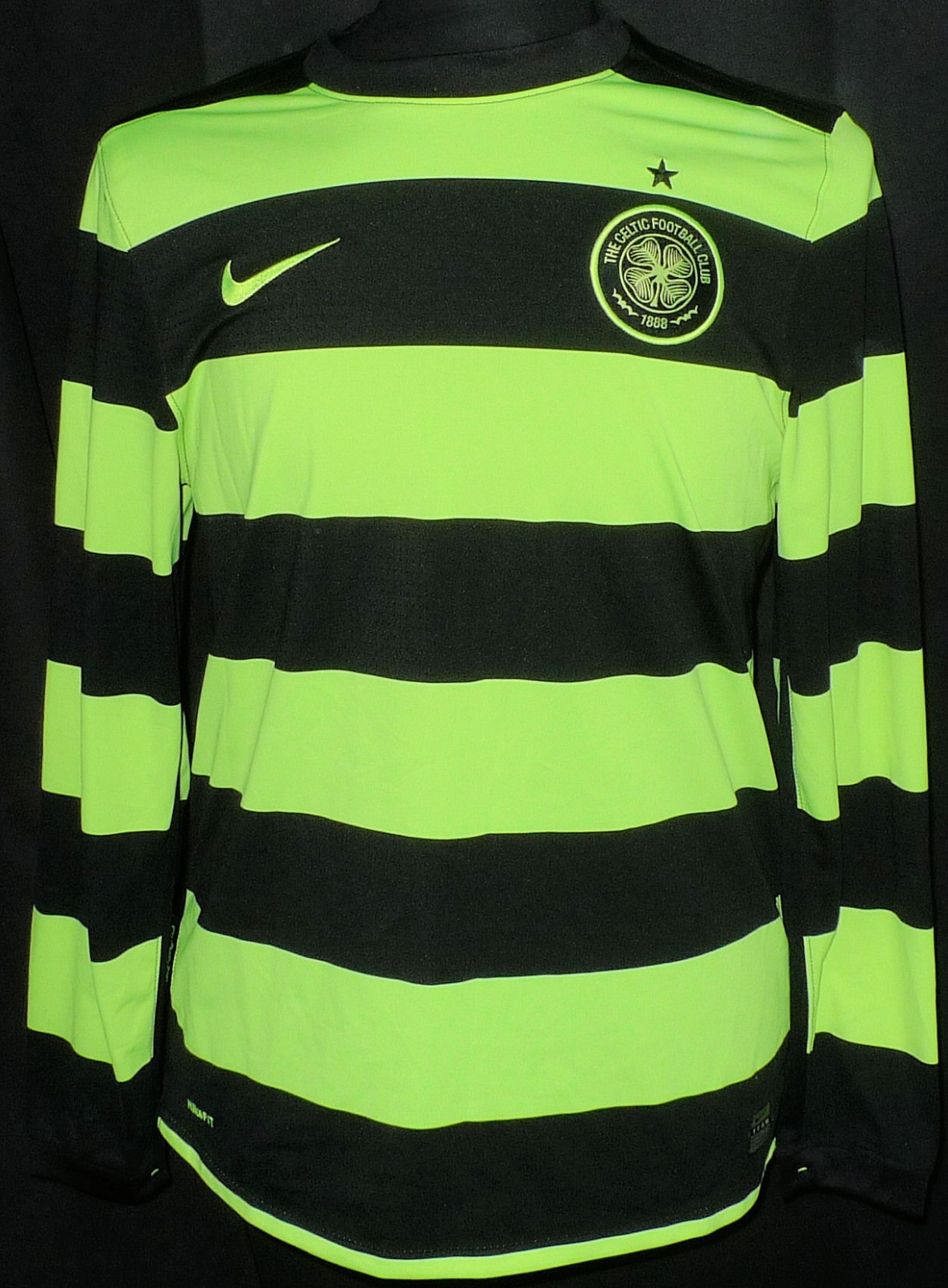 Maillot Celtic Glasgow extérieur 2009-2011 complet neuf taille M