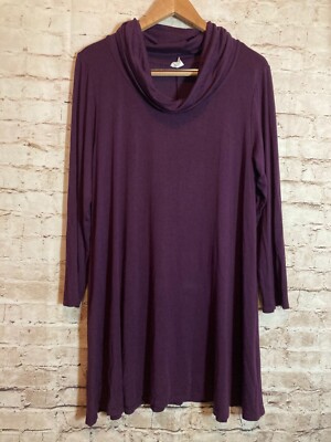 green emerald velvet dress SMOCKED WAIST RUCHED SLEEVE DRESS IN DARK PURPLE main image 1
