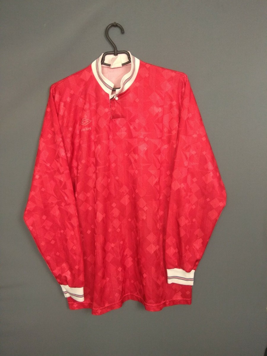Maillot De Football Vintage UMBRO - Taille L - Rouge - Modèle Rétro Années 90 - Excellent état