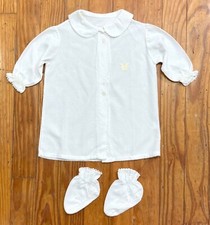 VINTAGE INFANT WHITE LIGHTWEIGHT FLANNEL ROBE  MATCHING BOOTIES, 3-6 M 
