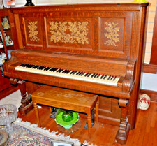 1902 Beautiful Kimball ARTS& Crafts/ Mission  Piano In Quarter Sawn Oak Cabinet