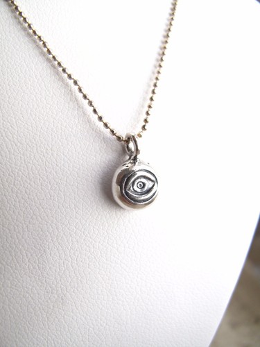 Collar colgante de plata esterlina 925 pequeño mal de ojo judío hamsa suerte - Imagen 2 de 4