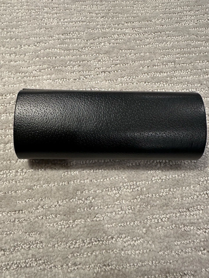 Authentic Burberry Eyeglasses, Sunglasses, Optical, Black, Large Hard Case Only - Image 3 of 4