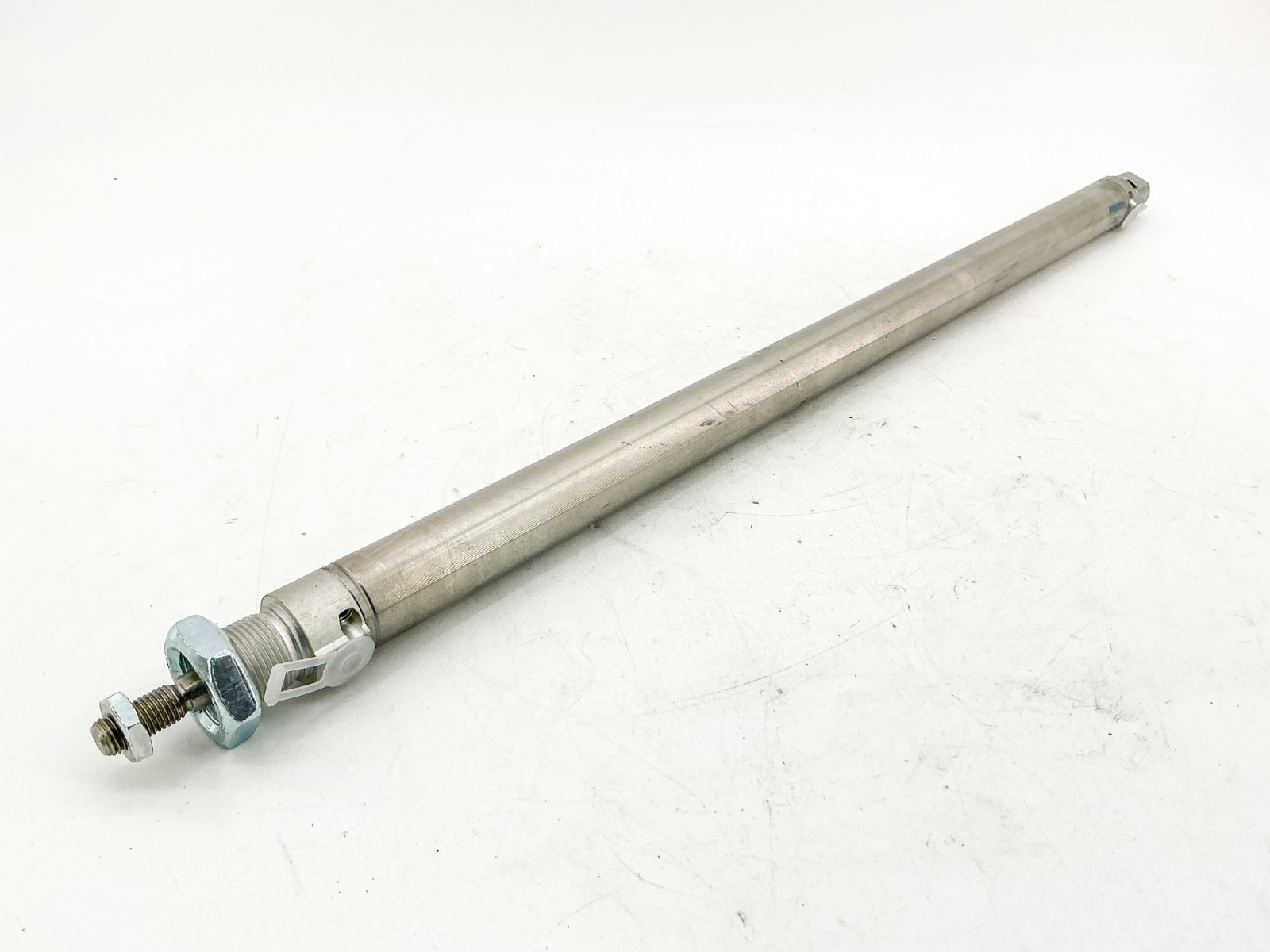 New Festo DSNU-25-450-PPV-A Pneumatic Cylinder 25mm Bore 450mm Stoke - No Box