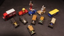 3 LOONEY TUNE  8 VINTAGE MINI CARS CHARACTER TOYS - ALL 100 COMPLETE  BETTY