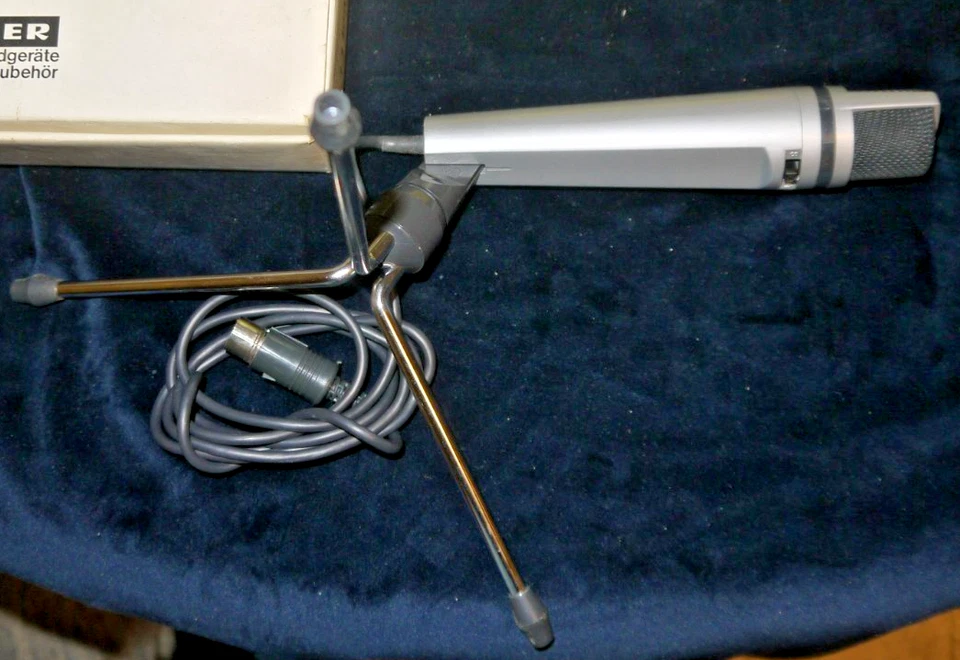 Hochwertiges Uher Mikrofon mit Kabel , Model : M534, mit Etui Und Ovp Vintage - Bild 4 von 4