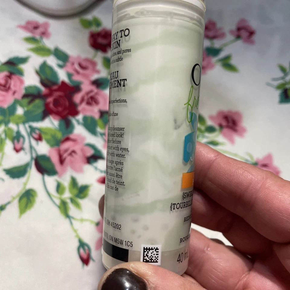 1 Matificante Olay Fresh Effects Piel Transparente Remolinado 1.35 OZ Nuevo Ver Leer RETIRADO Foto 2 de 4