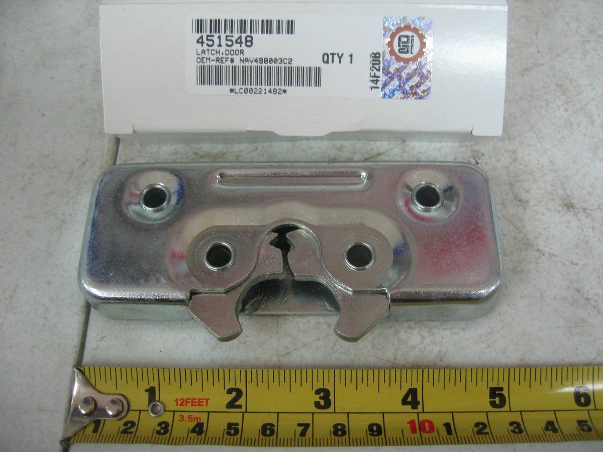 Left Hand Door Latch for International 9370 & 9670. PAI # 451548