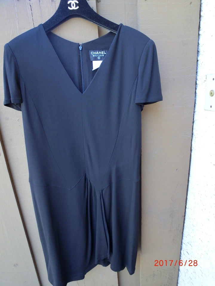 Auténtico Vestido CHANEL 97P 100% Viscosa - Rayón Logo "CC" - Talla" 42 Foto 2 de 4