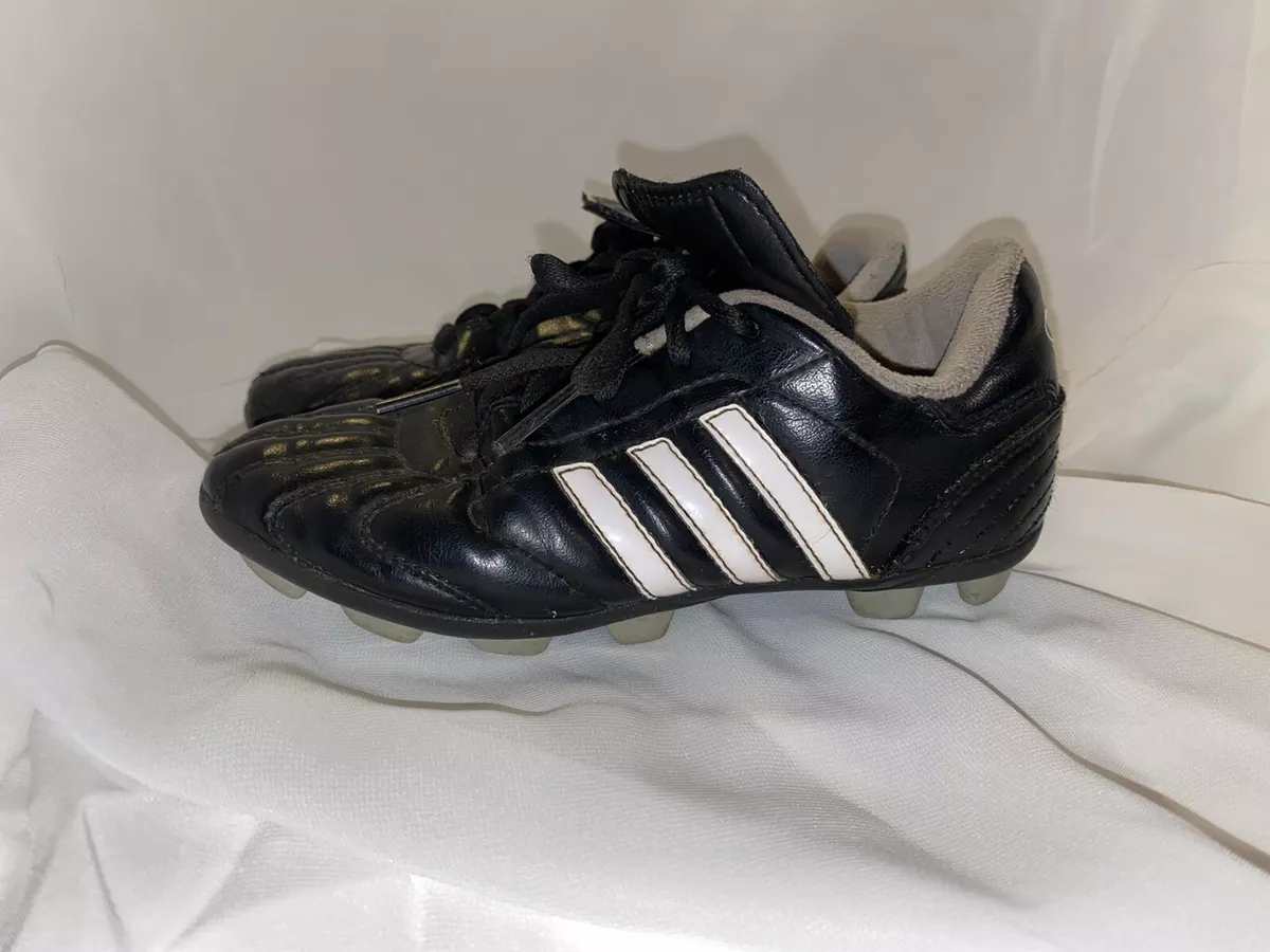 Used kids cleats clearance