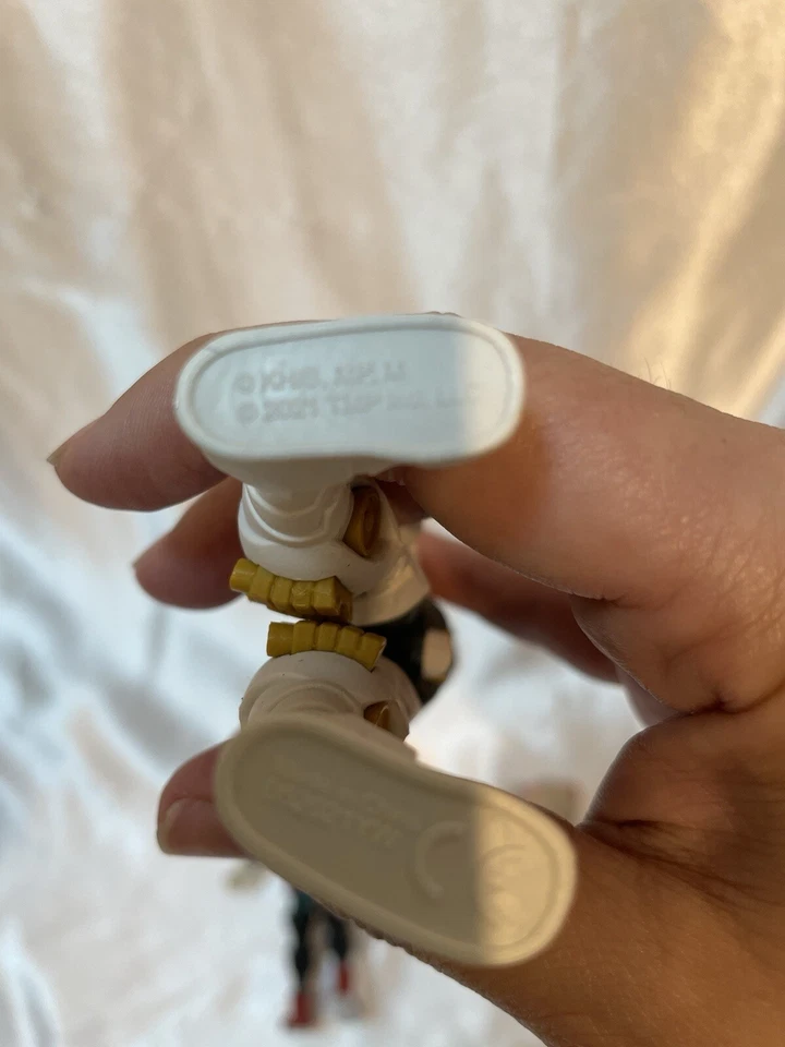 Lote de 4 figuras McFarlane My Hero Academia 2021 Demon Slayer My Hero Izuku Foto 4 de 4