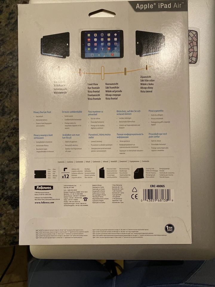 Fellowes PrivaScreen™ Blackout Privacy Filter - MacBook® Air CRC 48065 - Image 2 of 3