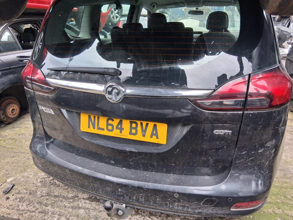 2014 VAUXHALL ZAFIRA TOURER C MK3 NSR PASSENGER SIDE REAR LEFT DOOR CARD - Image 3 of 3
