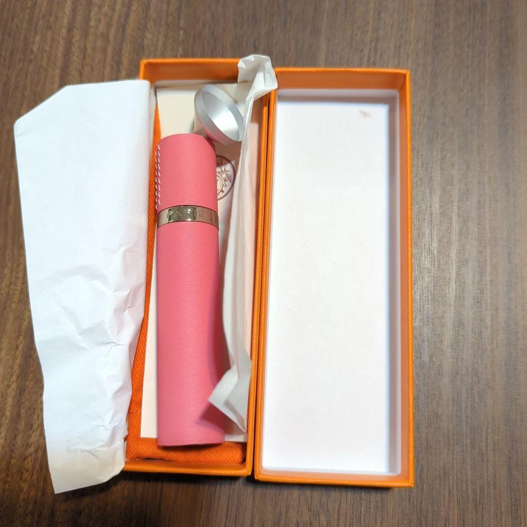 pink leather perfume