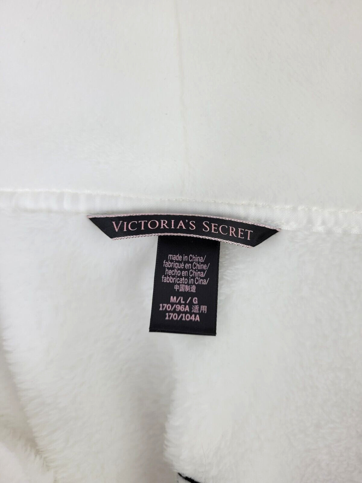 Victoria's Secret Plush Cozy Robe White Logo Fluffy S… - Gem