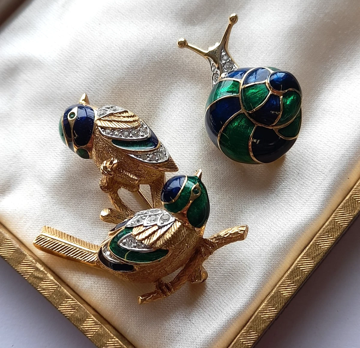Attwood Sawyer in Vintage Costume Jewellery (Unknown Period) for