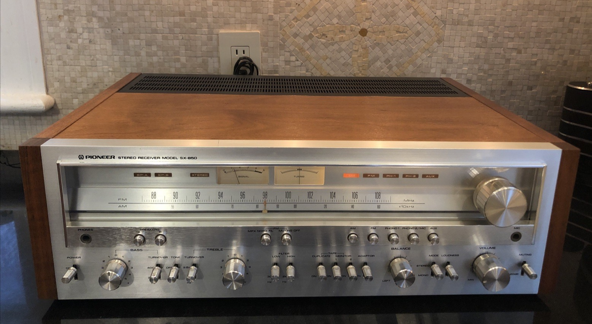 Pioneer SX-850 Stereo AM/FM Stereo Receiver Open Box Perfect