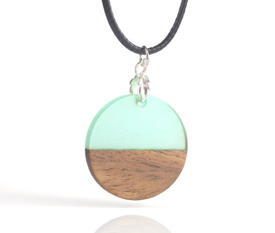 Anhänger Holz Polyresin grün transparent gratis Textilband - modern & attraktiv