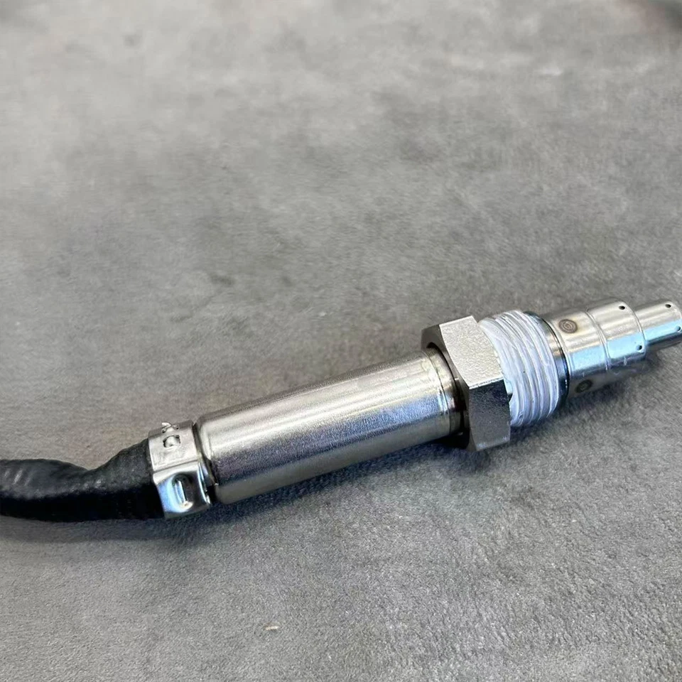 Sensor trasero Nox 22790-EZ41A para camioneta Nissan TITAN XD 5,0 L diésel 2016-2019 Foto 4 de 4