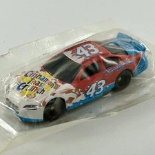 NEW Richard Petty #43 Cinnamon Toast Crunch  NASCAR Race Car Cereal Toy 2008 NOS