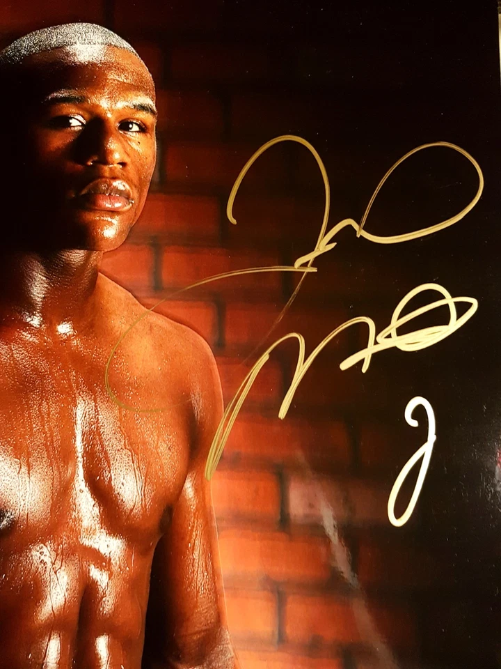Rare Floyd Mayweather Jr. Signed 16x20 photo, PSA/DNA authentic,  1/1 - Image 3 of 4