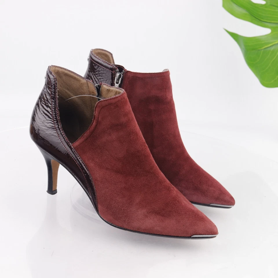 Bota para mujer Donald Pliner Taila talla 8,5 tacón en punta borgoña rojo gamuza recorte Foto 2 de 4