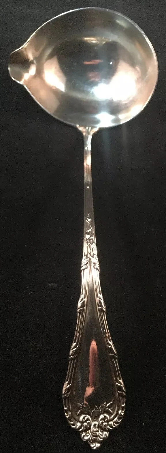 Durgin Madame Royale Sterling Silver Gravy / Sauce Ladle Side Spout No Mono Rare