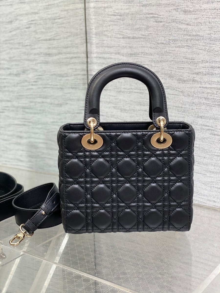 Christian Dior ブラックパーティーバッグ Authentic Christian Dior Lady bag Black Cannage Lambskir Small