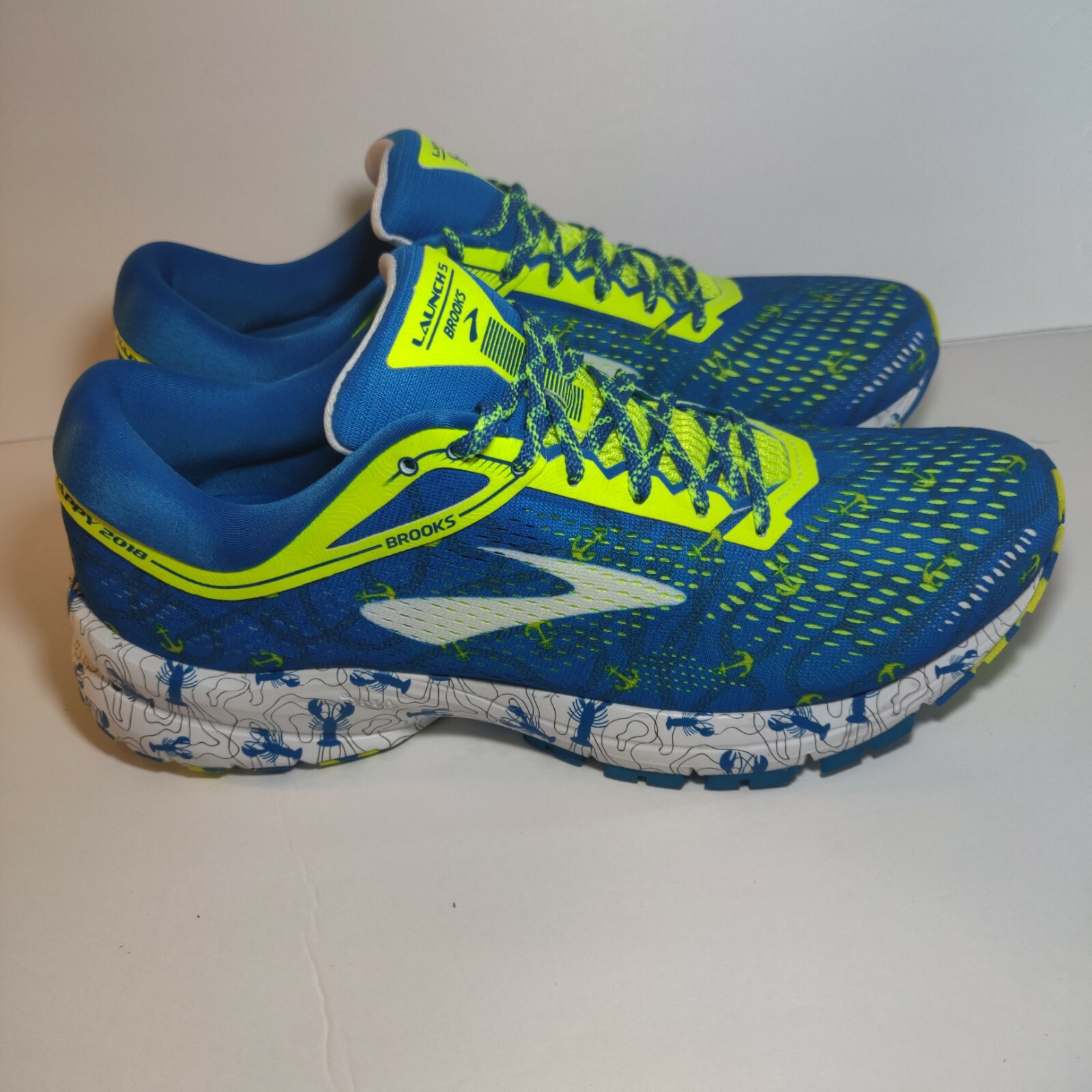 brooks lobster shoes womens