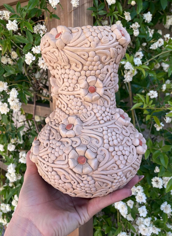 Stone country vase tree shaped limestone image