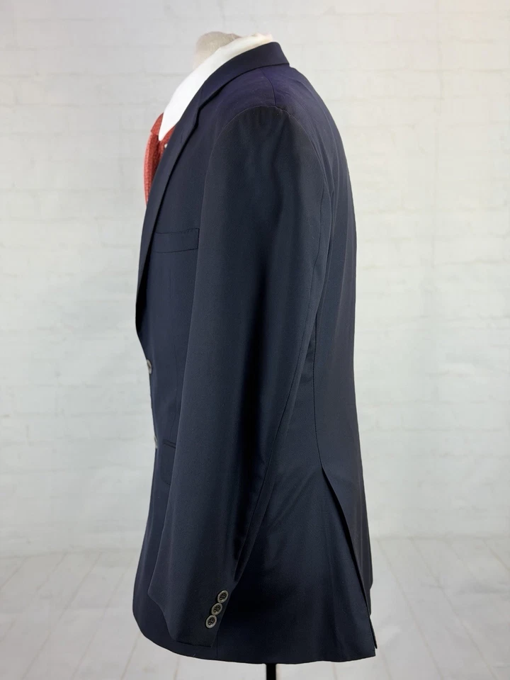 Blazer de lana Burberry EE. UU. para hombre azul marino cachemir Super 150s 40R $3,895 Foto 3 de 4