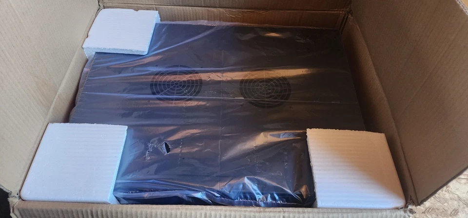 Tripp Lite SmartRack 6U Server Rack SRW6U, Wall-Mount, Vented, 200lb, Locking - Image 2 of 2